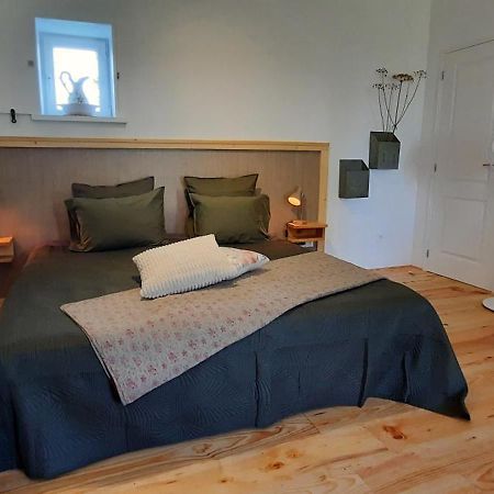 Chambres D'Hotes Domaine Les Grands Perons Herisson Экстерьер фото