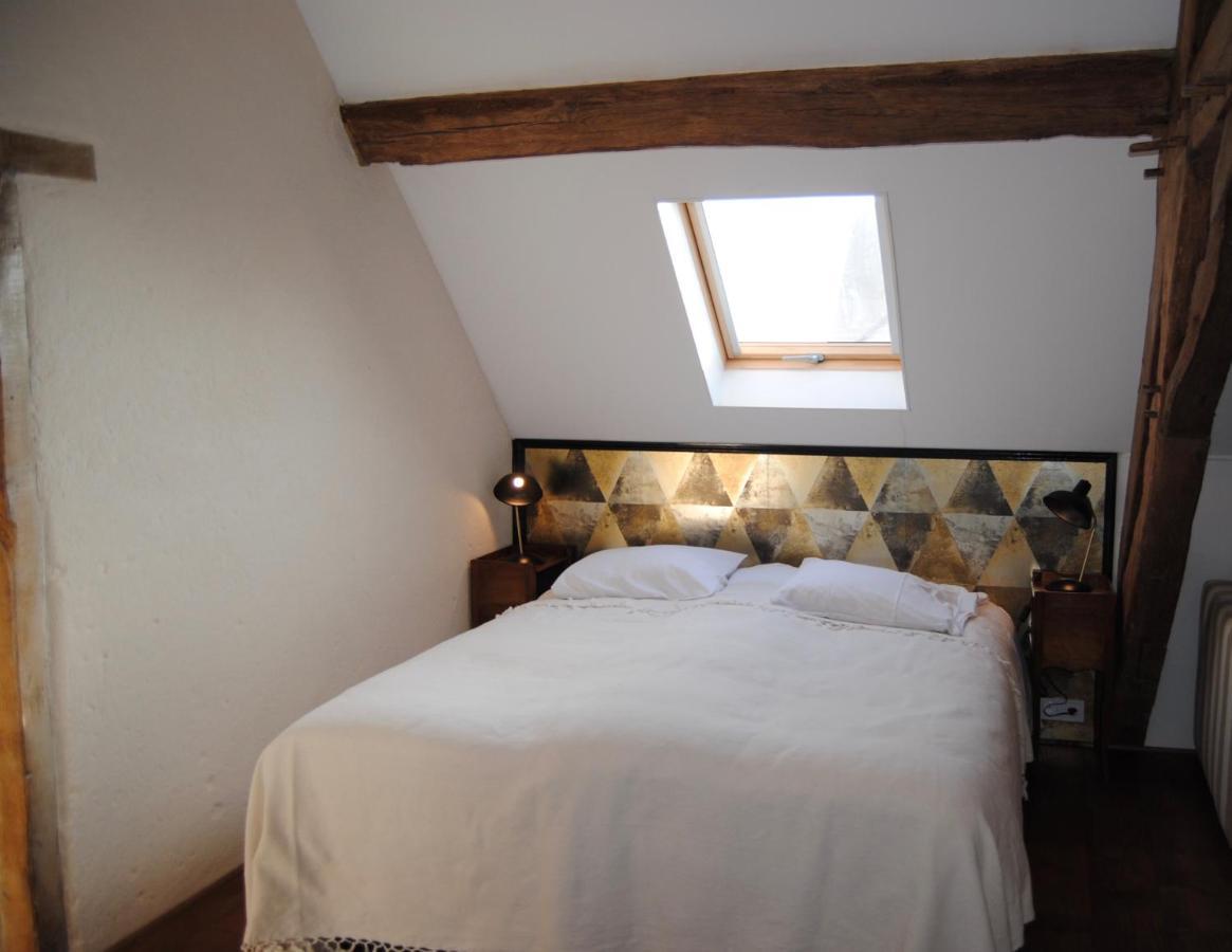 Chambres D'Hotes Domaine Les Grands Perons Herisson Экстерьер фото