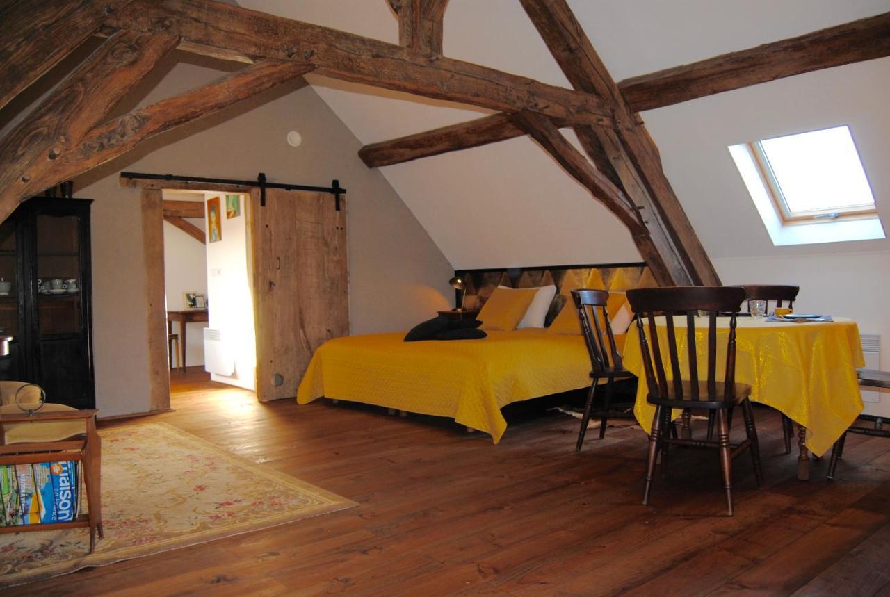 Chambres D'Hotes Domaine Les Grands Perons Herisson Экстерьер фото