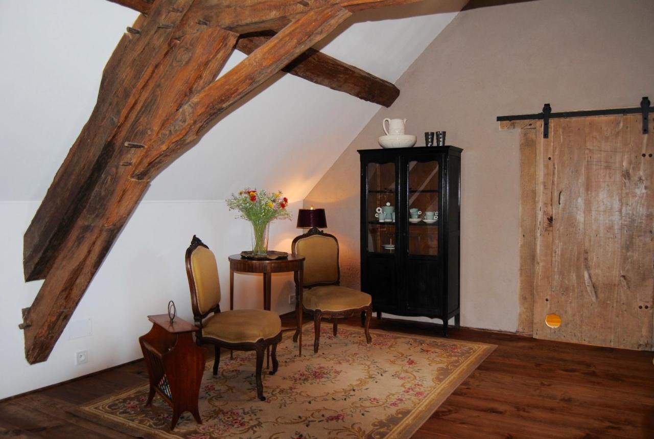 Chambres D'Hotes Domaine Les Grands Perons Herisson Экстерьер фото
