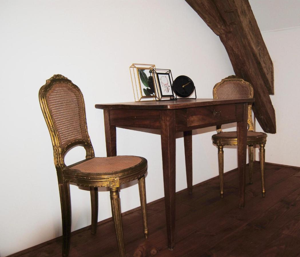 Chambres D'Hotes Domaine Les Grands Perons Herisson Экстерьер фото