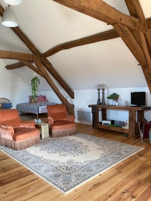 Chambres D'Hotes Domaine Les Grands Perons Herisson Экстерьер фото