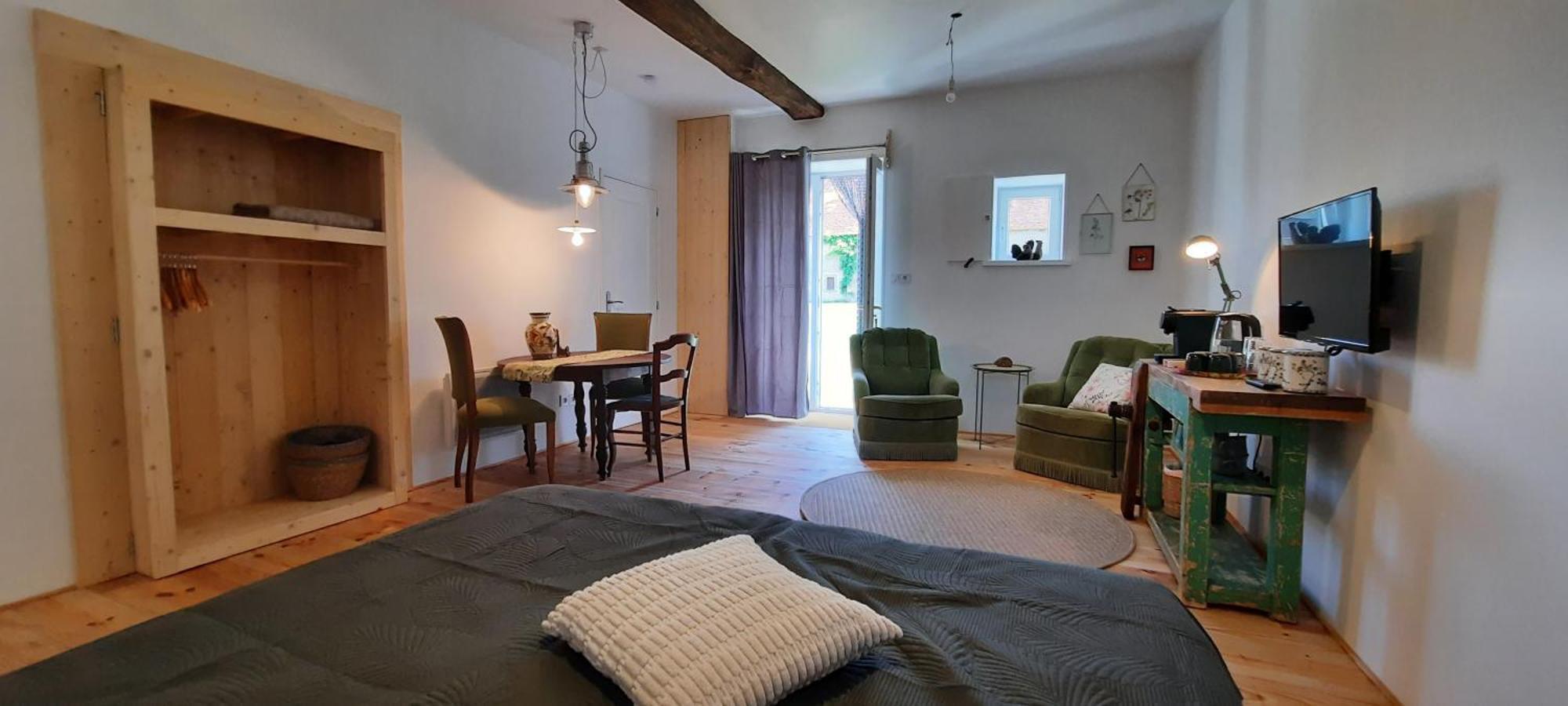 Chambres D'Hotes Domaine Les Grands Perons Herisson Экстерьер фото